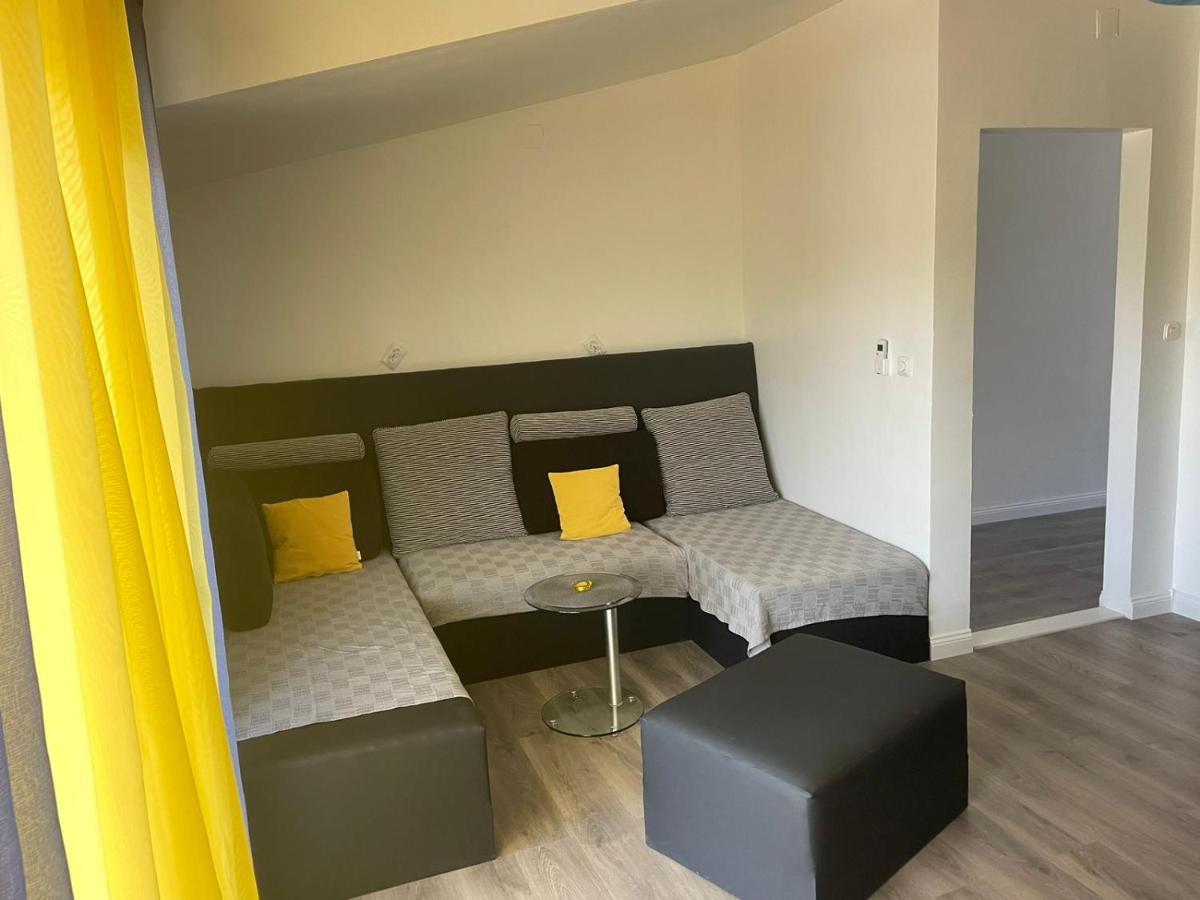 Sweet Apartment In Quiet Part Of Сплит Екстериор снимка