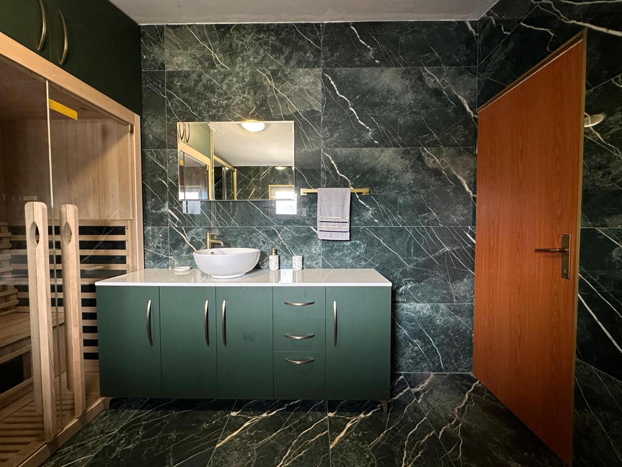 Sweet Apartment In Quiet Part Of Сплит Екстериор снимка